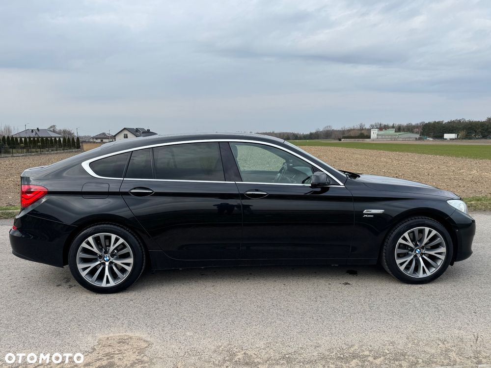 BMW 5GT - 5