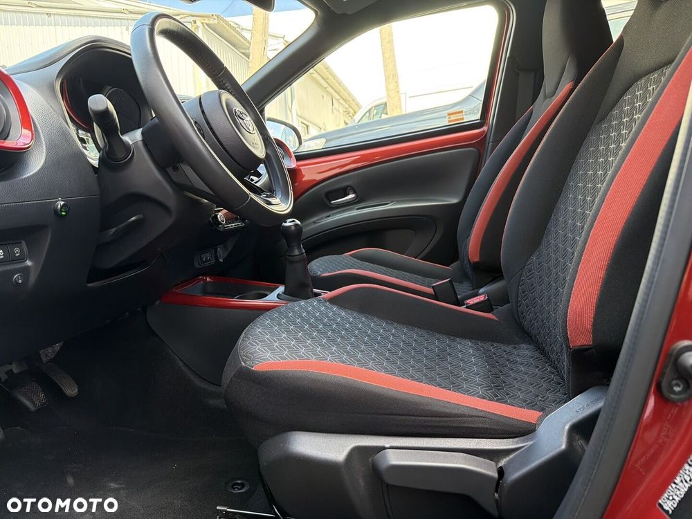 Toyota Aygo X - 9