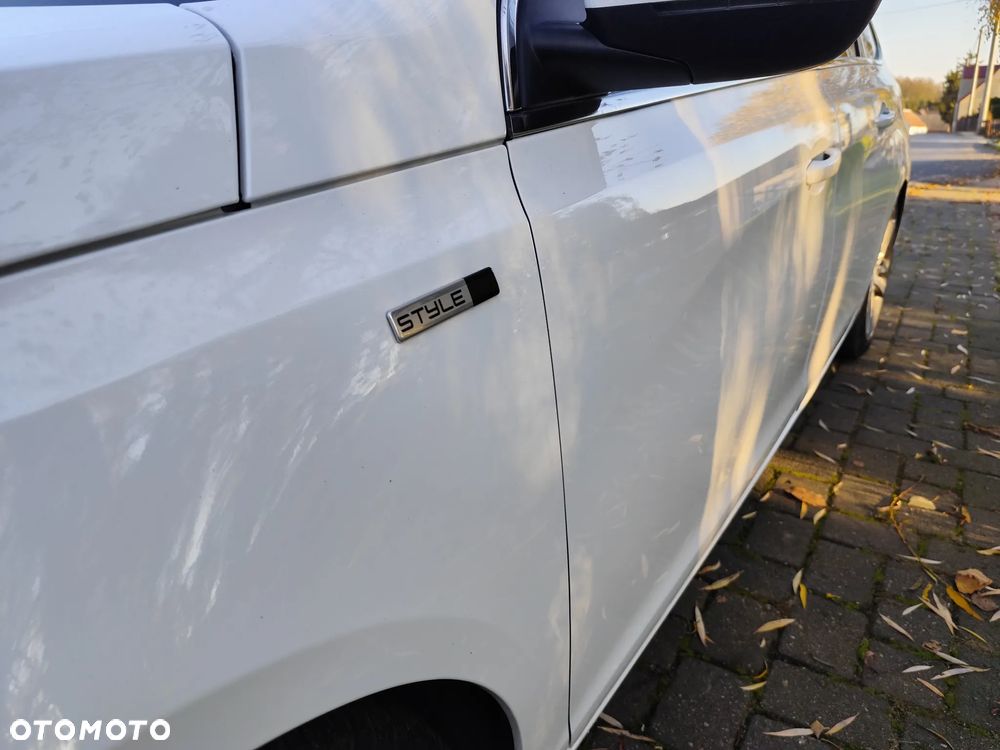 Peugeot 308 1.2 PureTech GPF Allure Pack S&S - 19