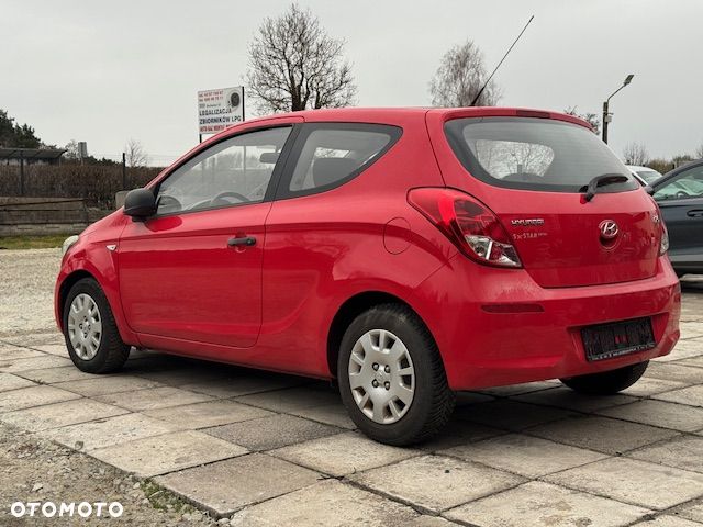 Hyundai i20 - 10