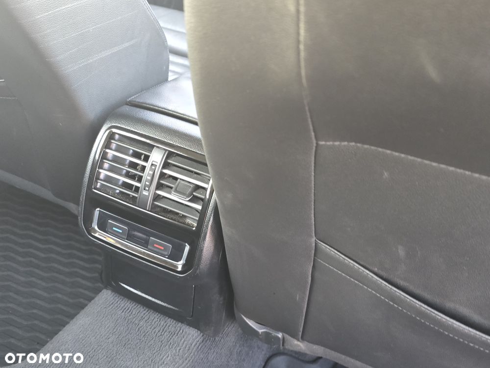 Volkswagen Passat 1.4 TSI BMT ACT Comfortline DSG - 17