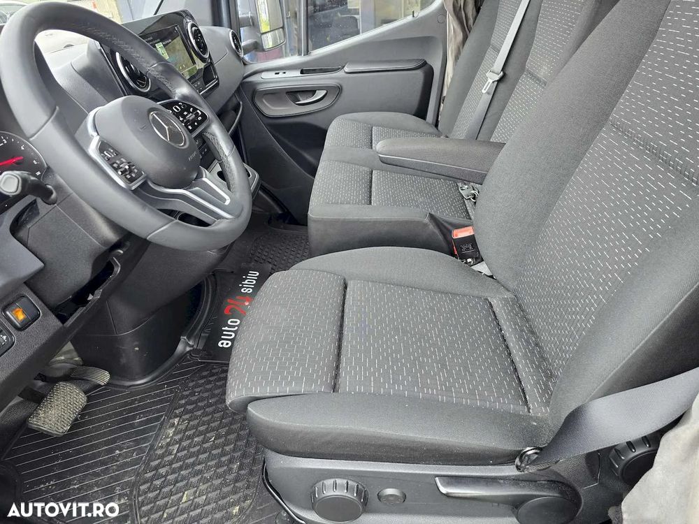 Mercedes-Benz Sprinter 319 CDI Prelata 10 paleti.automat.10.2023. - 17