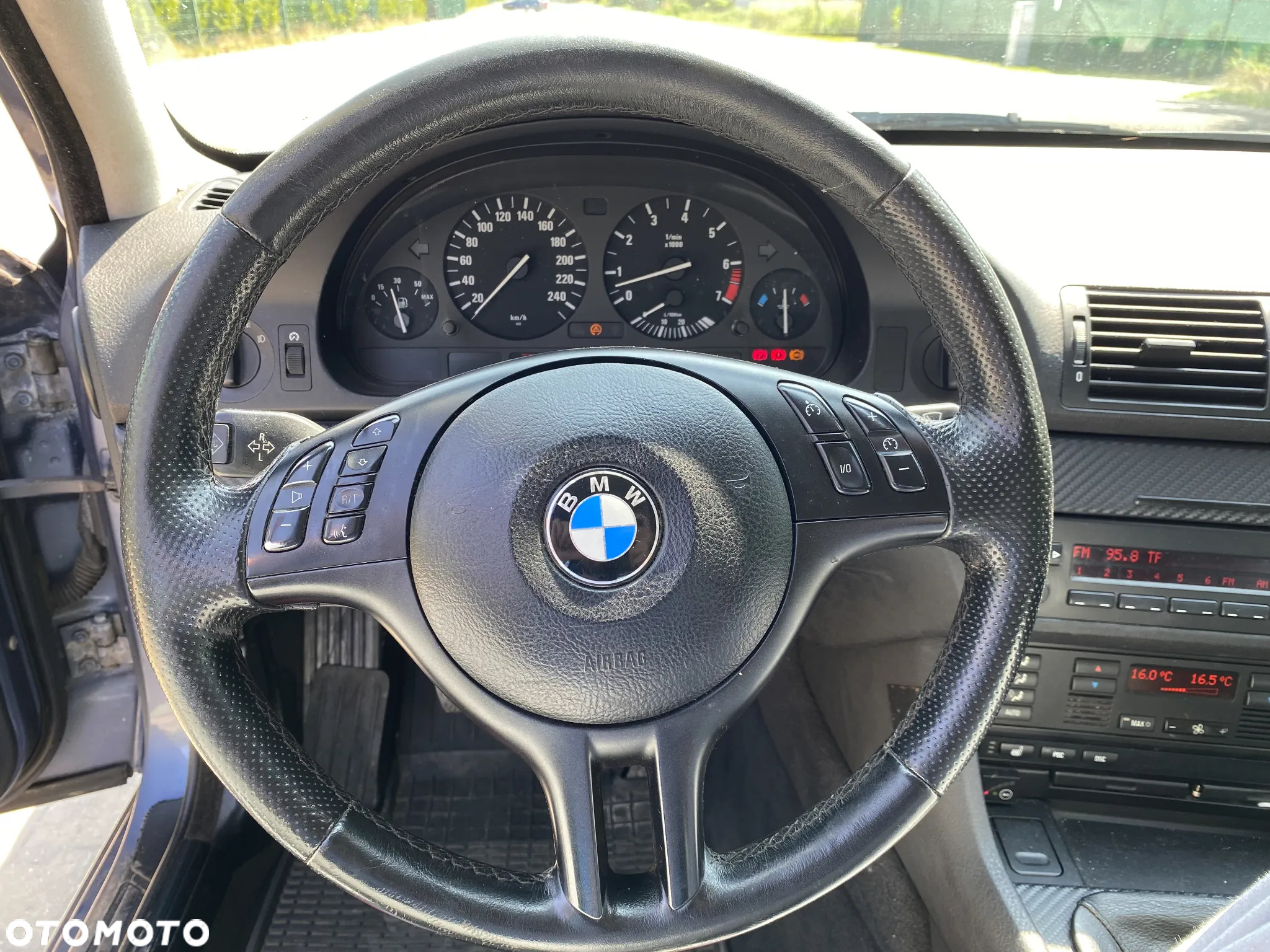 BMW Seria 5 530i - 24