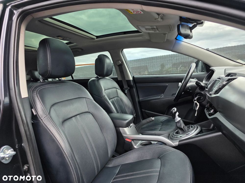 Kia Sportage 1.6 GDI 2WD Fifa World Cup Edition - 5