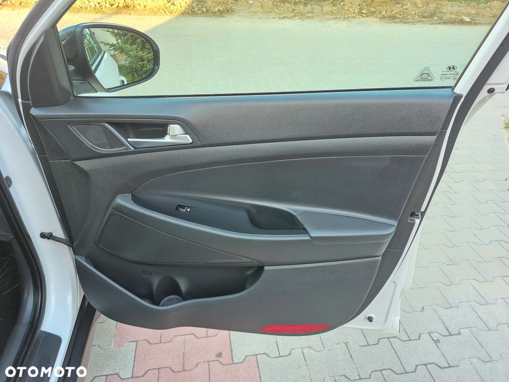 Hyundai Tucson 1.6 Turbo 2WD Style - 25