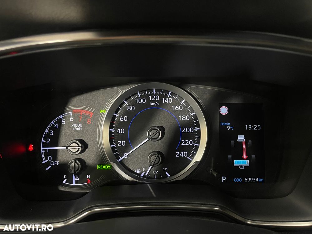 Toyota Corolla 2.0 HSD TS Exclusive - 25