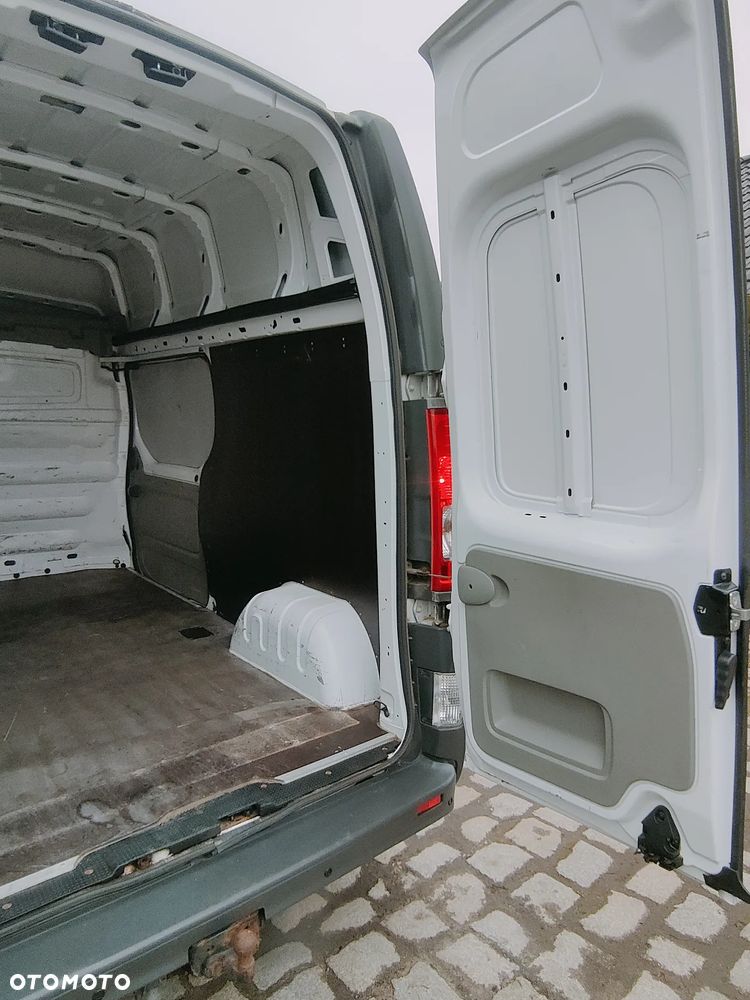 Renault Trafic L2H2 2,0DCI 115 - 14