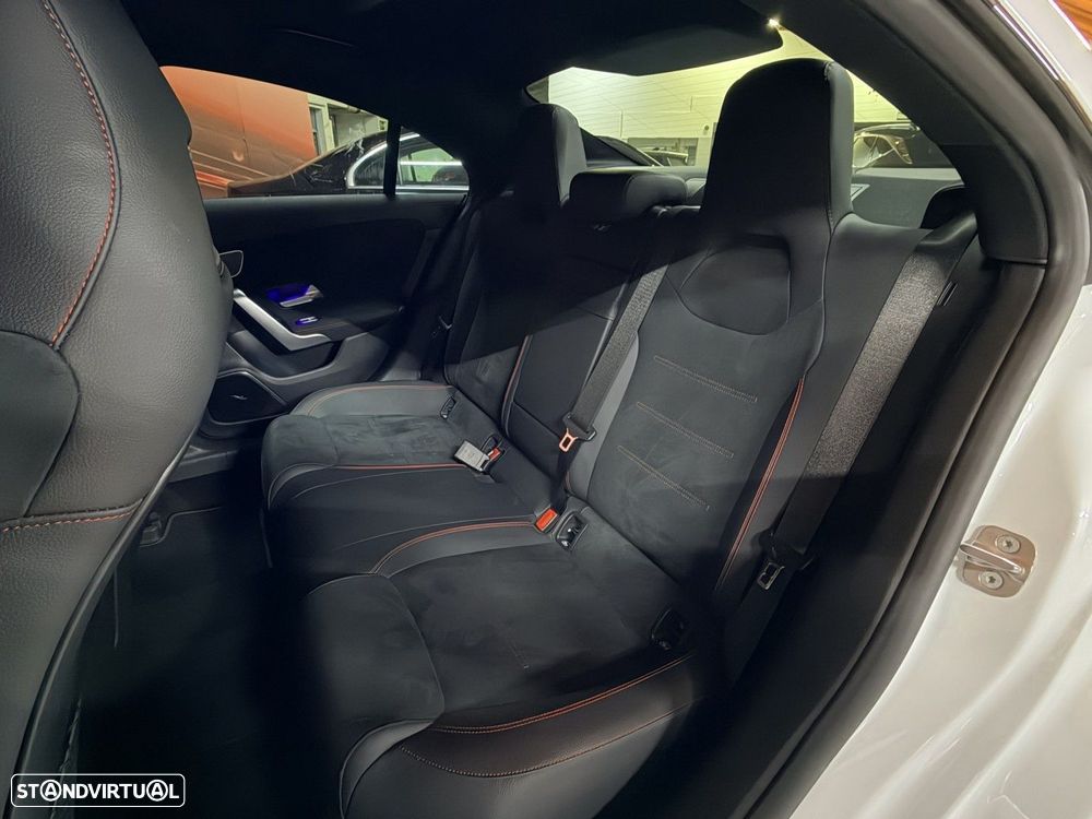 Mercedes-Benz CLA 250 e AMG Line - 7