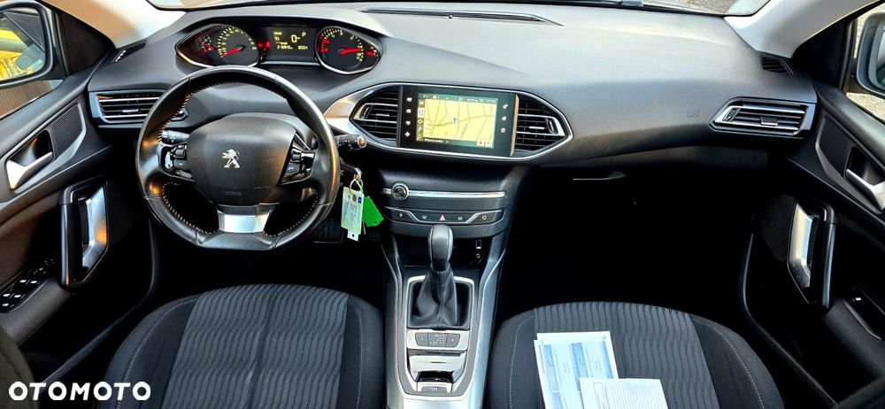 Peugeot 308 BlueHDi FAP 150 EAT6 Stop & Start Allure - 11