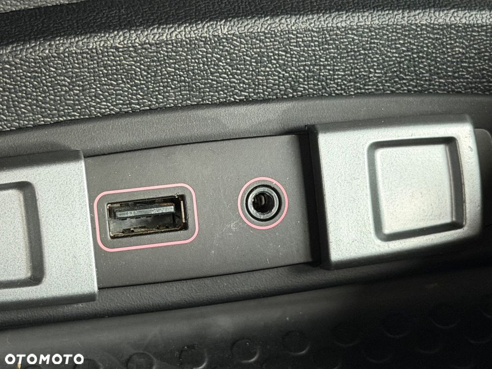 Seat Leon 1.6 TDI Ecomotive Reference - 22