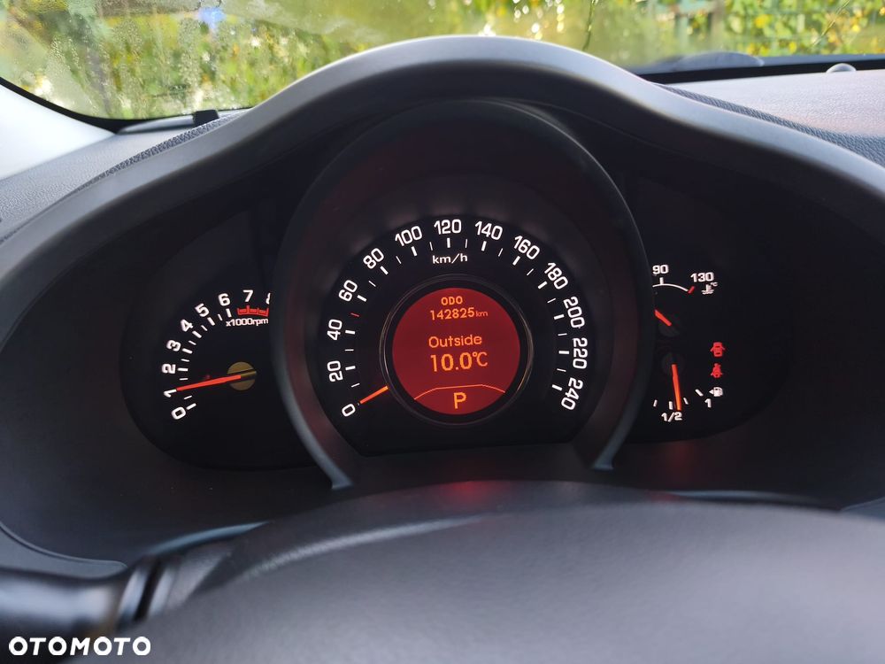 Kia Sportage 2.0 XL 2WD - 7