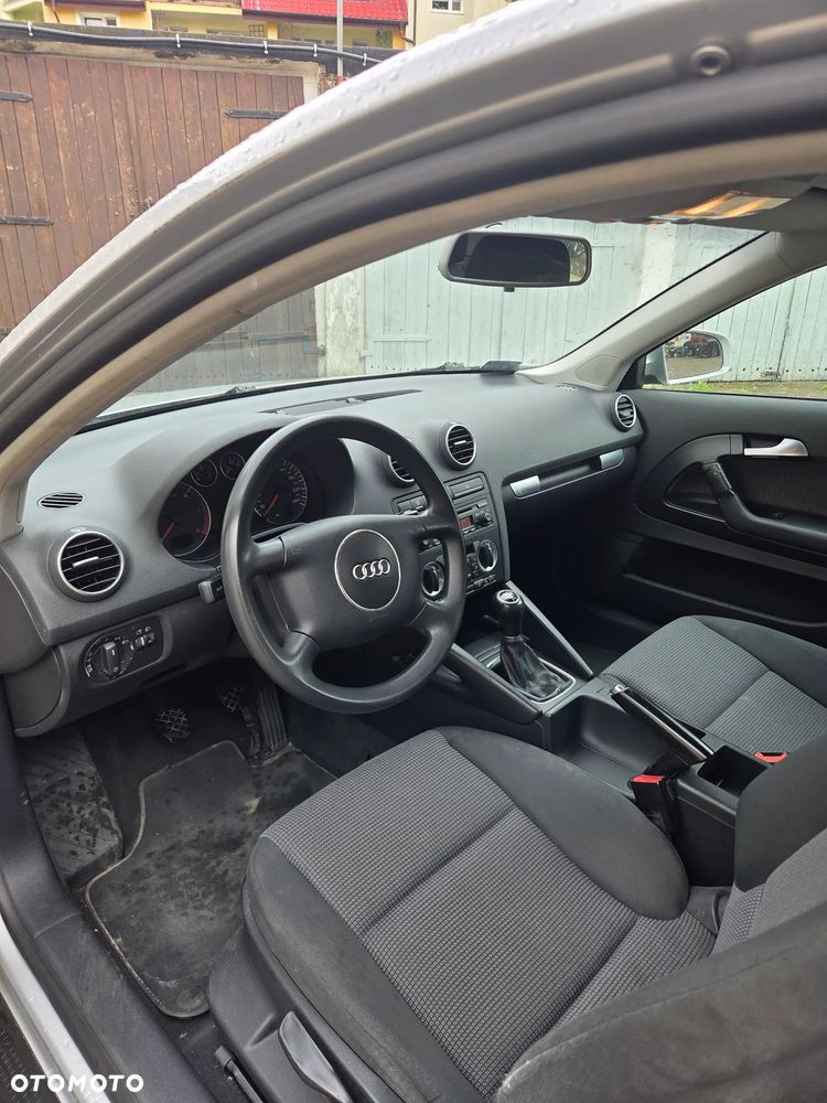 Audi A3 3-drzwiowe 1.9 TDI Ambiente - 6