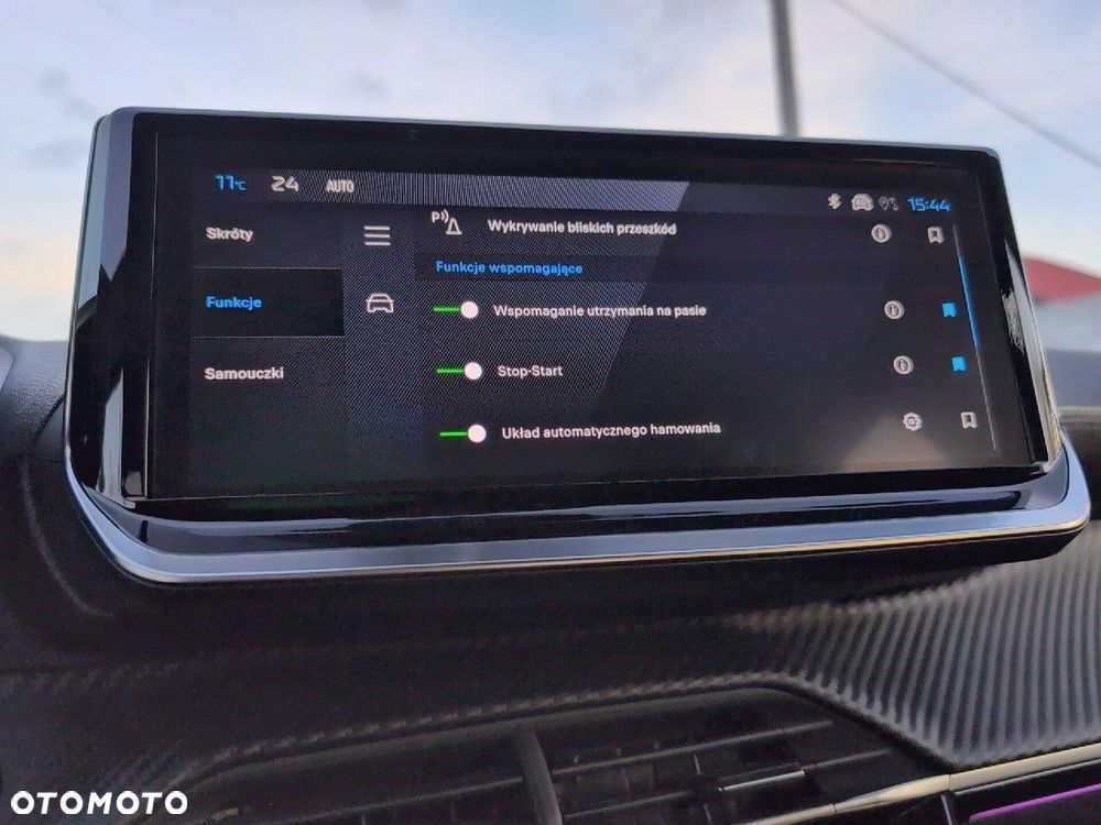 Peugeot 208 1.2 mHEV GT - 21