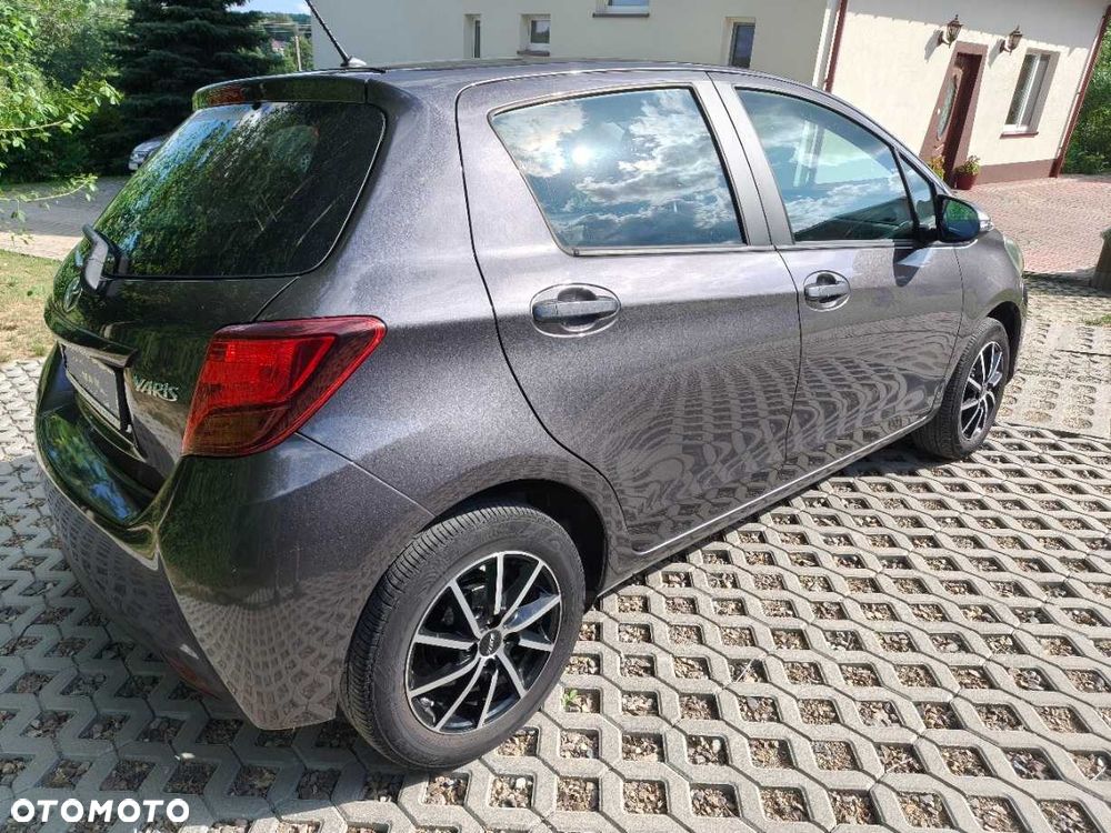Toyota Yaris - 6