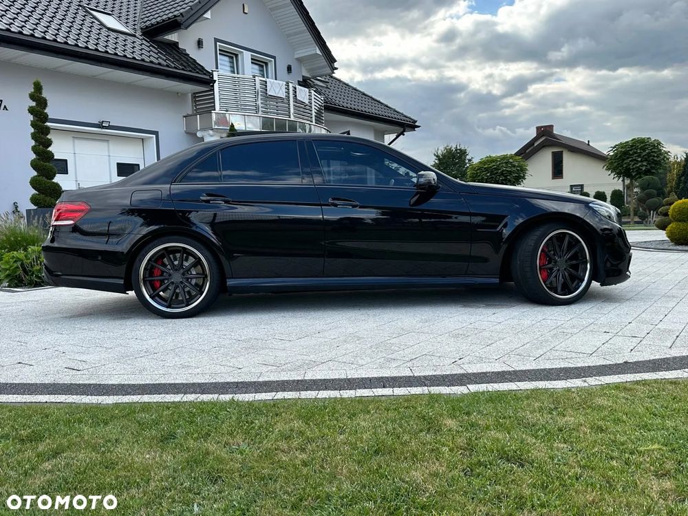 Mercedes-Benz Klasa E - 12