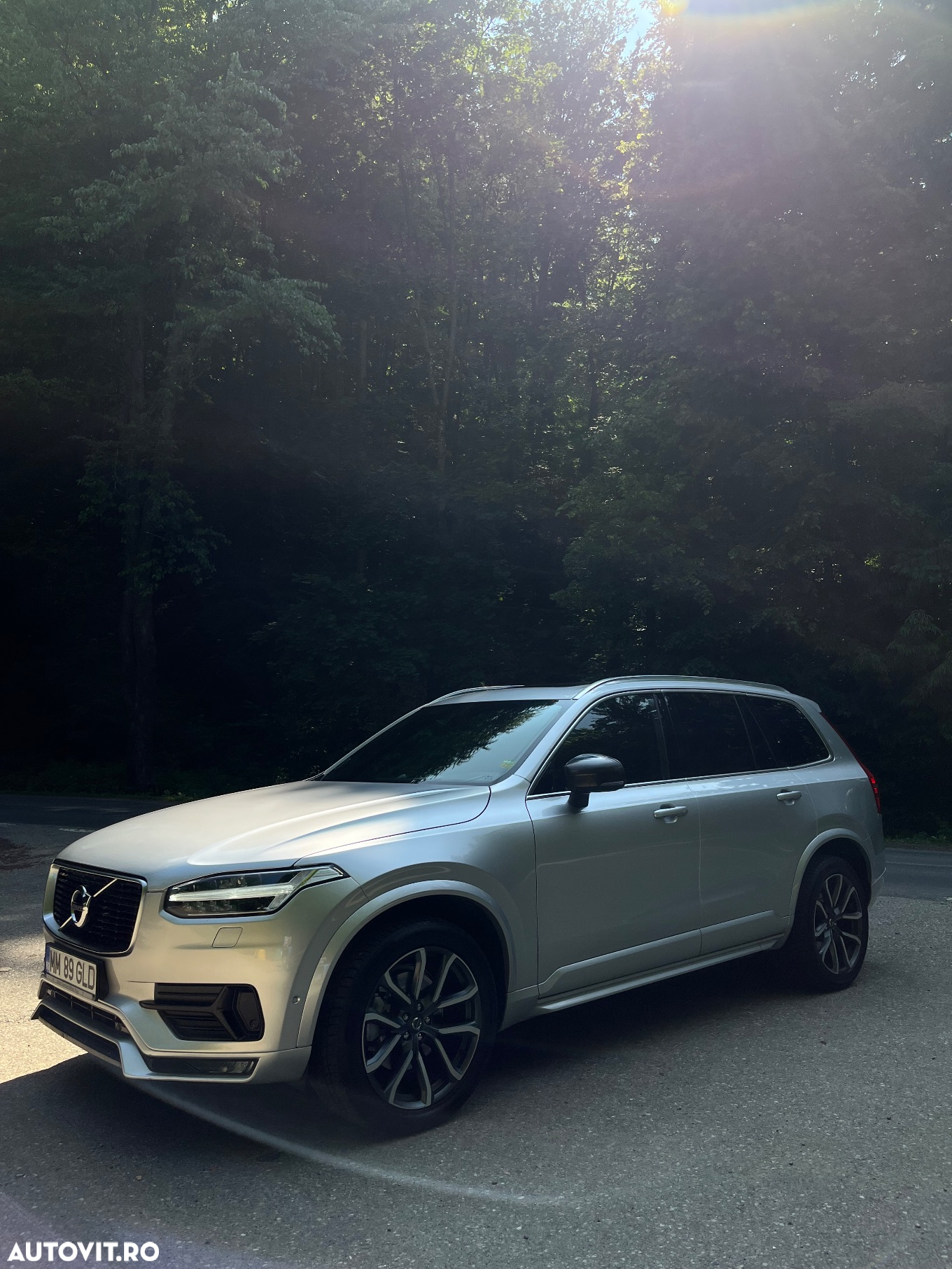 Volvo XC 90 D5 AWD Geartronic RDesign - 6