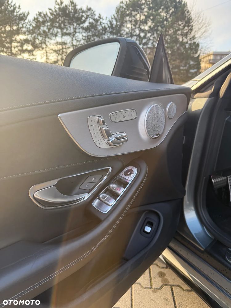 Mercedes-Benz Klasa C 63 AMG 9G-TRONIC - 11