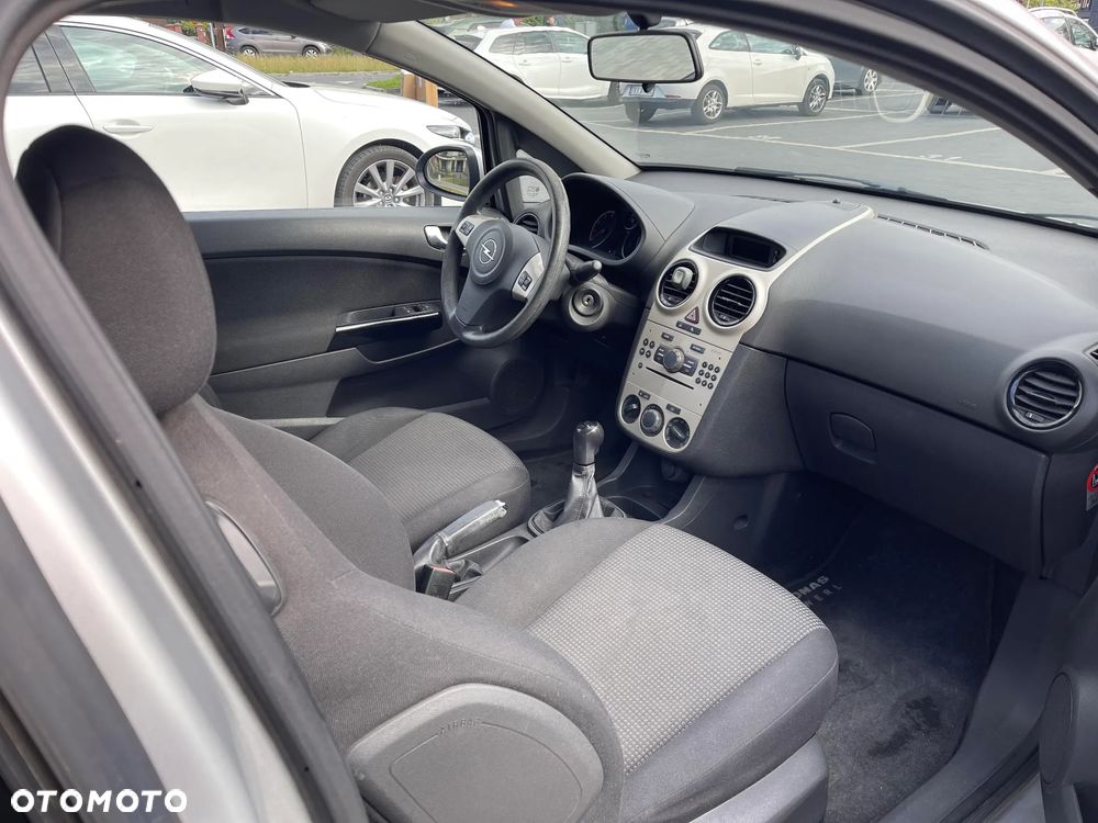 Opel Corsa - 9