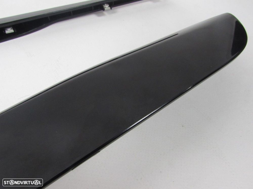 Conjunto de frisos - Consola Central SEMI-NOVO/ ORIGINAL MINI MINI CLUBMAN (F54)... - 2