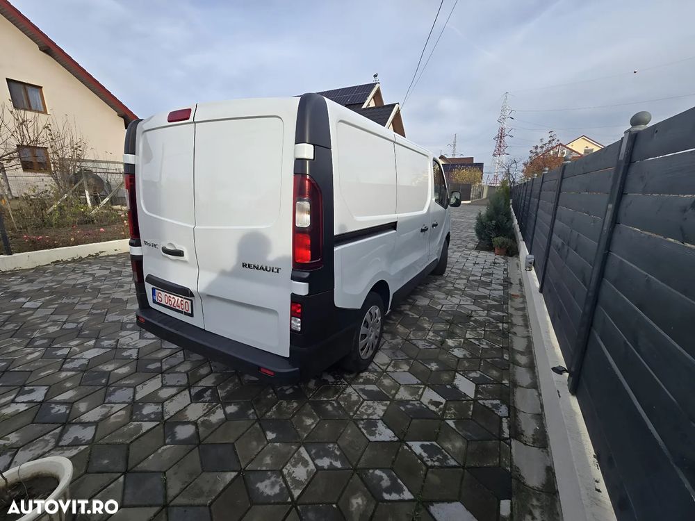 Renault trafic - 5