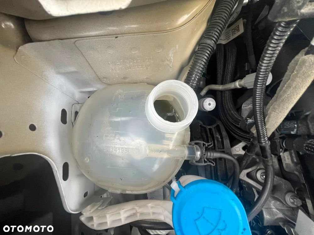 Citroën C3 Turbo 100 Stop&Start MAX - 21