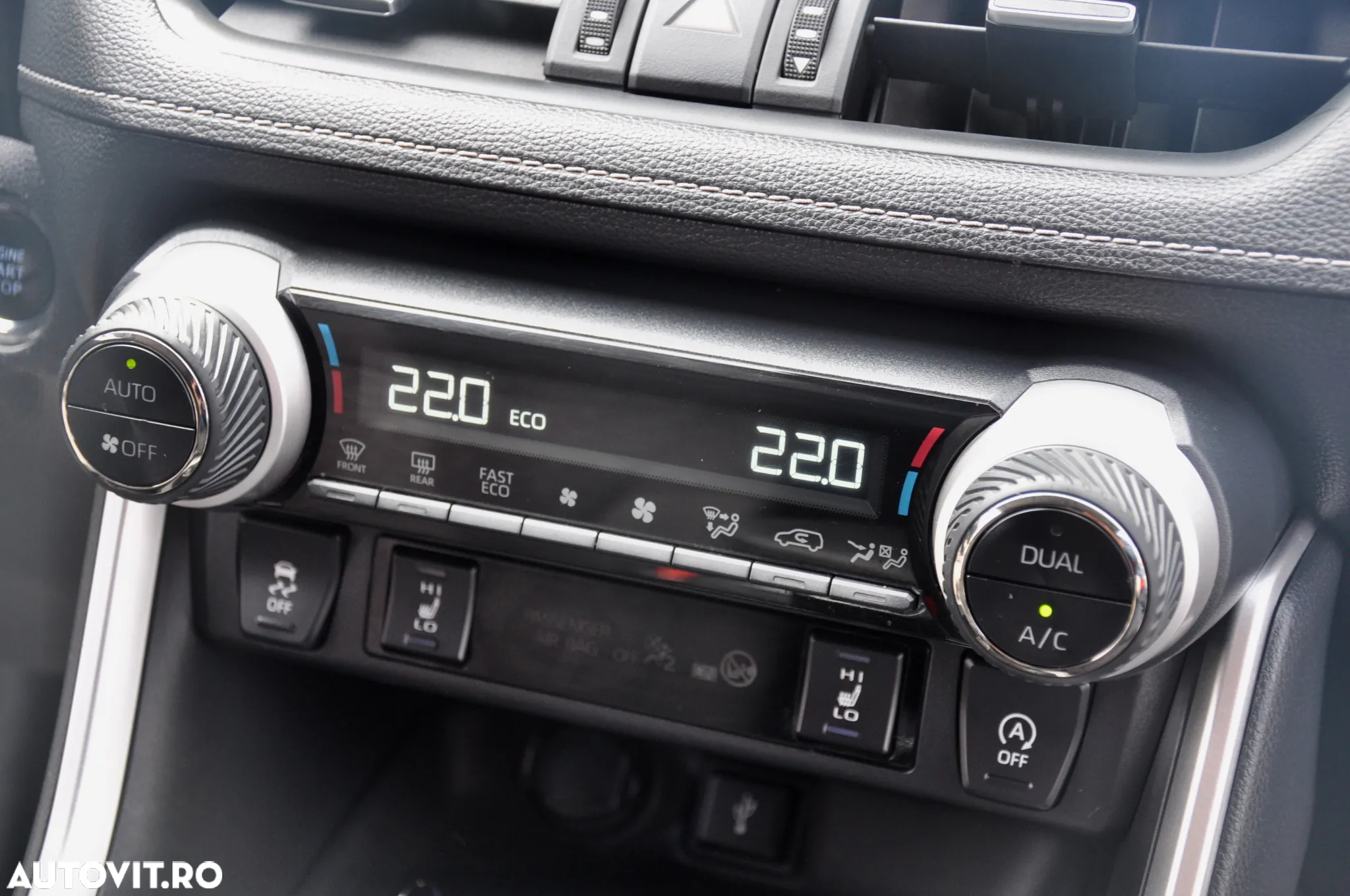 Toyota RAV4 - 19