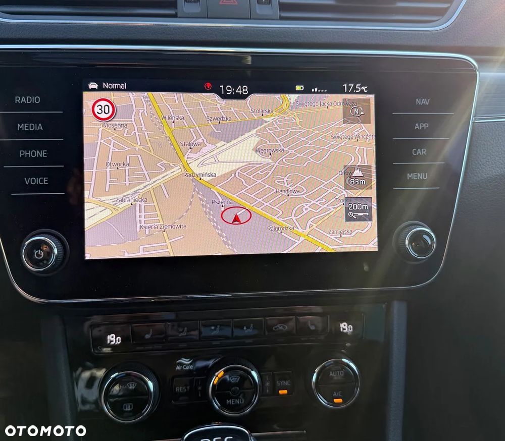 Skoda Superb 2.0 TSI 4x4 Scout DSG - 9