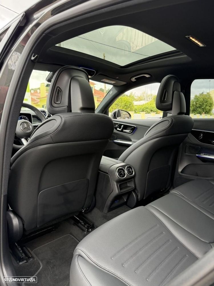 Mercedes-Benz GLC 300 de Coupe 4Matic - 17
