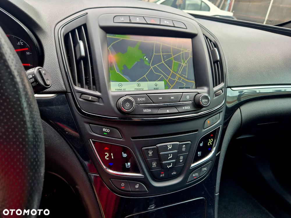 Opel Insignia - 12