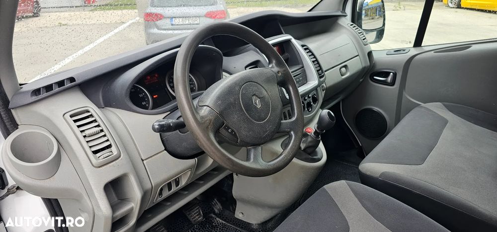 Renault Trafic 115 DCi - 6
