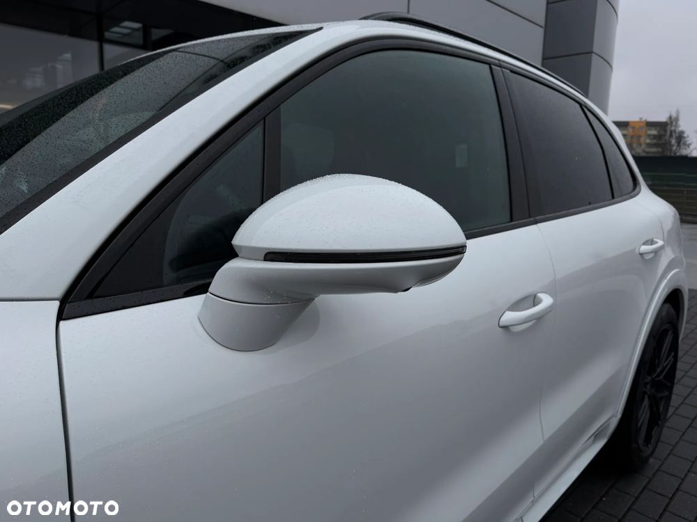 Porsche Cayenne - 14
