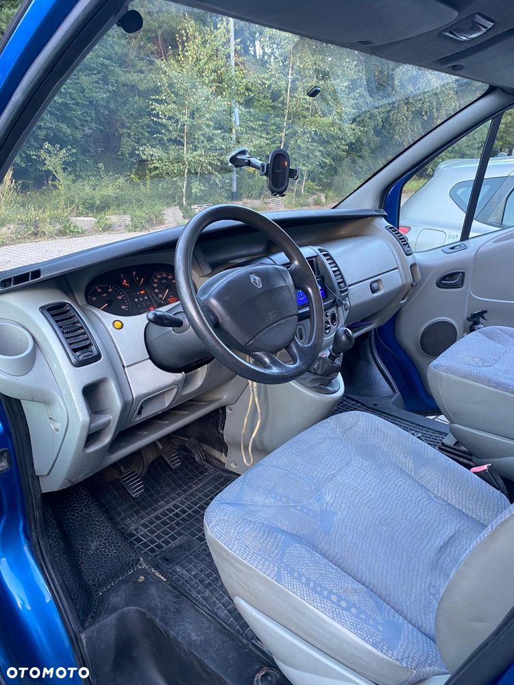 Renault TRAFIC - 5