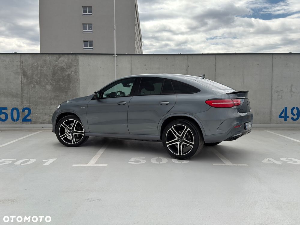 Mercedes-Benz GLE AMG 43 4-Matic - 2