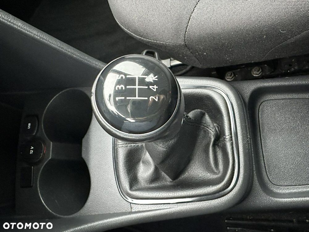Volkswagen Polo - 22