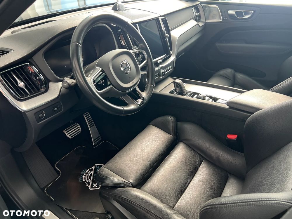 Volvo XC 60 B5 D AWD Geartronic RDesign - 12