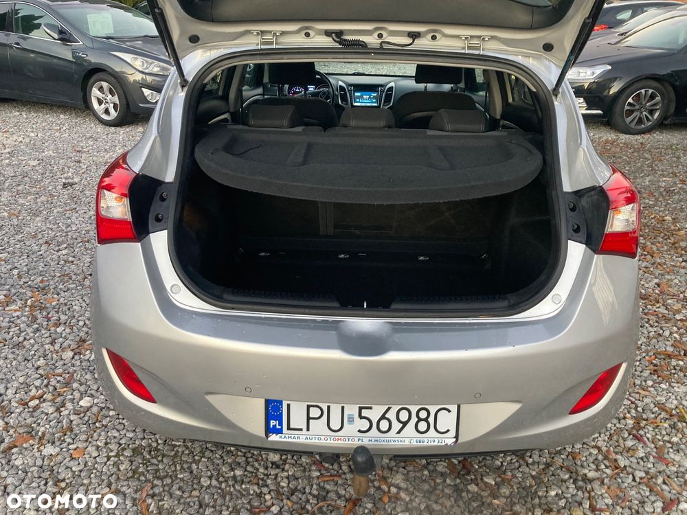 Hyundai i30 1.6 GDI BlueDrive Classic - 10