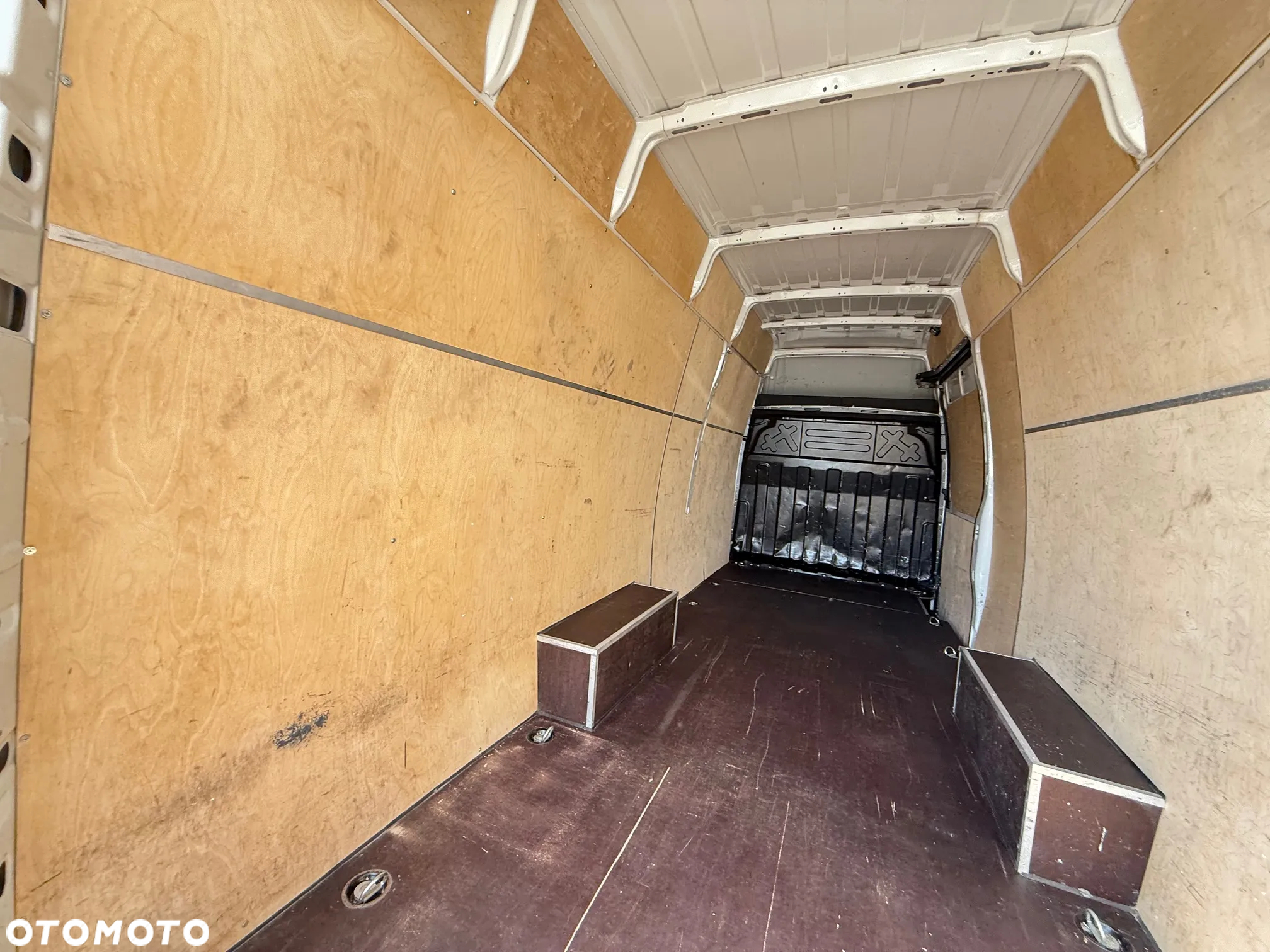 Iveco Daily 35S18 Furgon L4H3 Blaszak Maxi Salon PL, Jeden Właściciel - 9