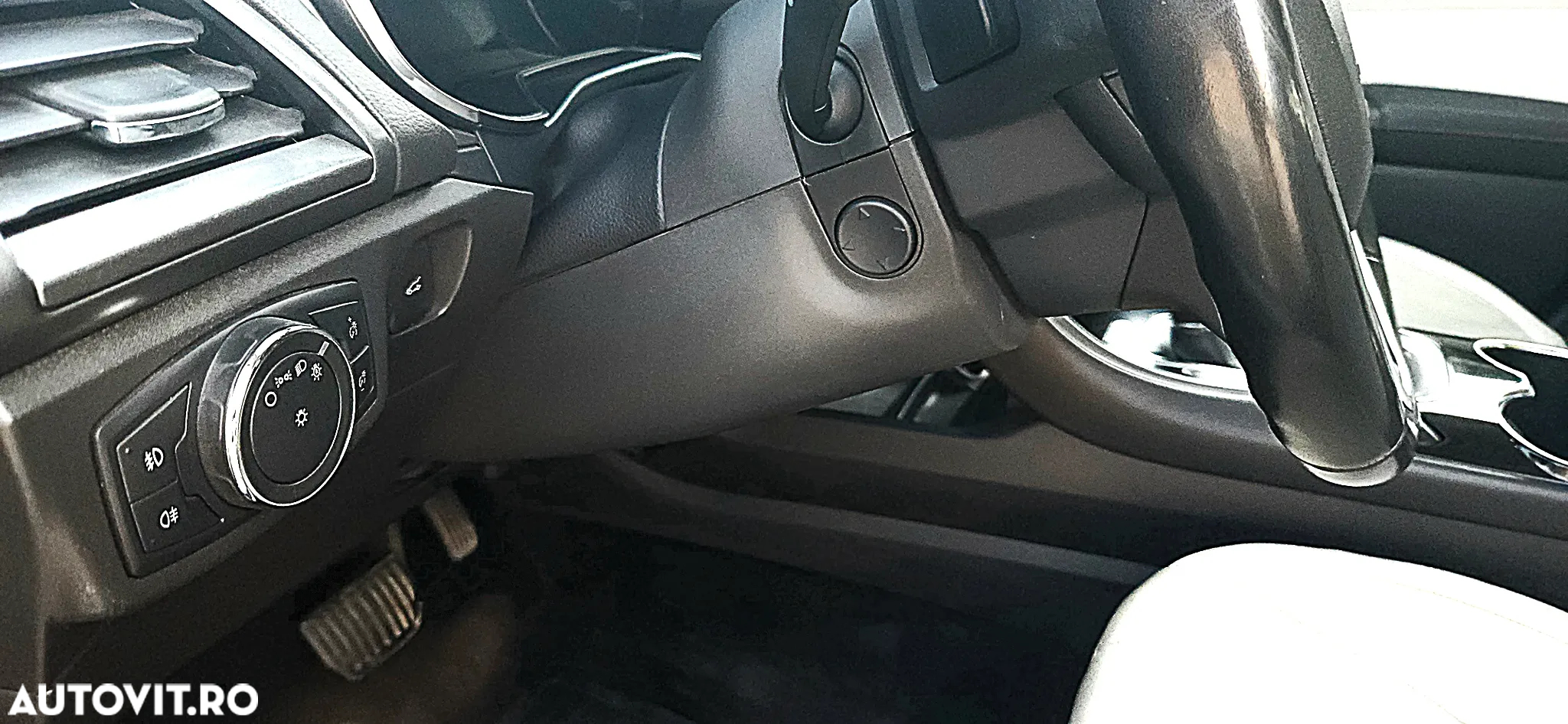 Ford Mondeo 2.0 TDCi Powershift AWD Business - 14