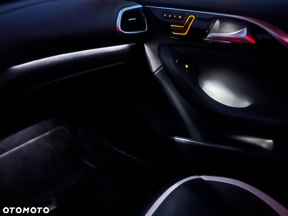 Infiniti Q30 2.0t Sport AWD 7DCT - 13