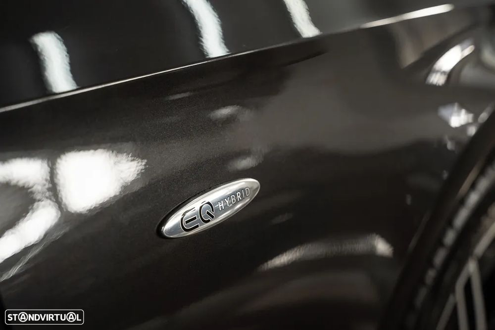 Mercedes-Benz E 300 e AMG Line - 6