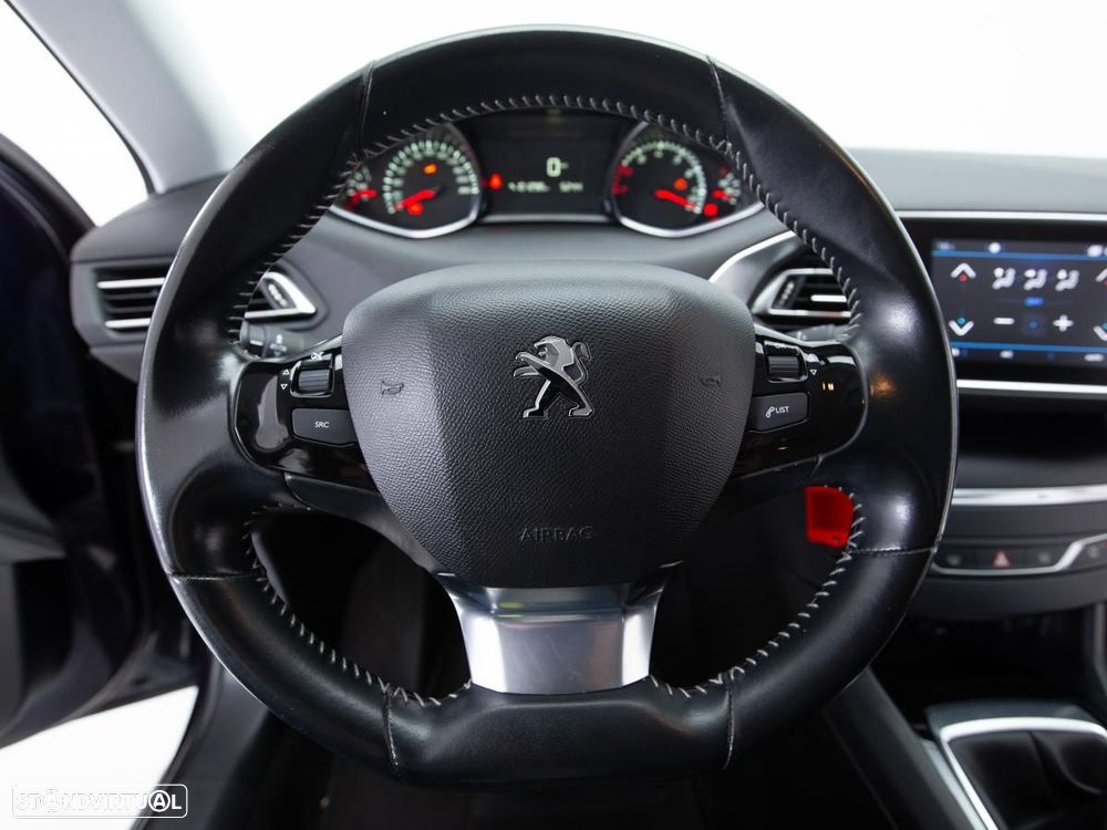 Peugeot 308 - 15