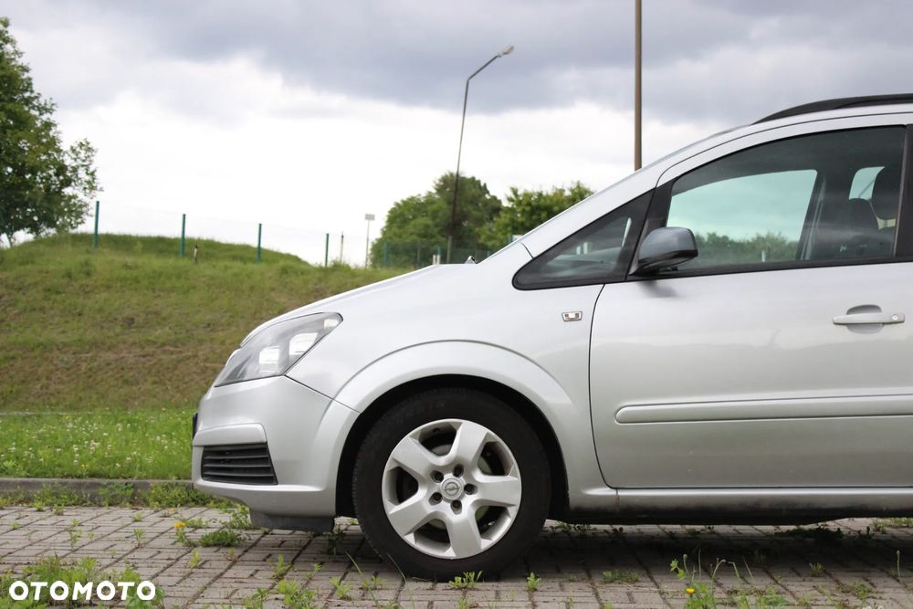 Opel Zafira 1.8 Elegance - 9