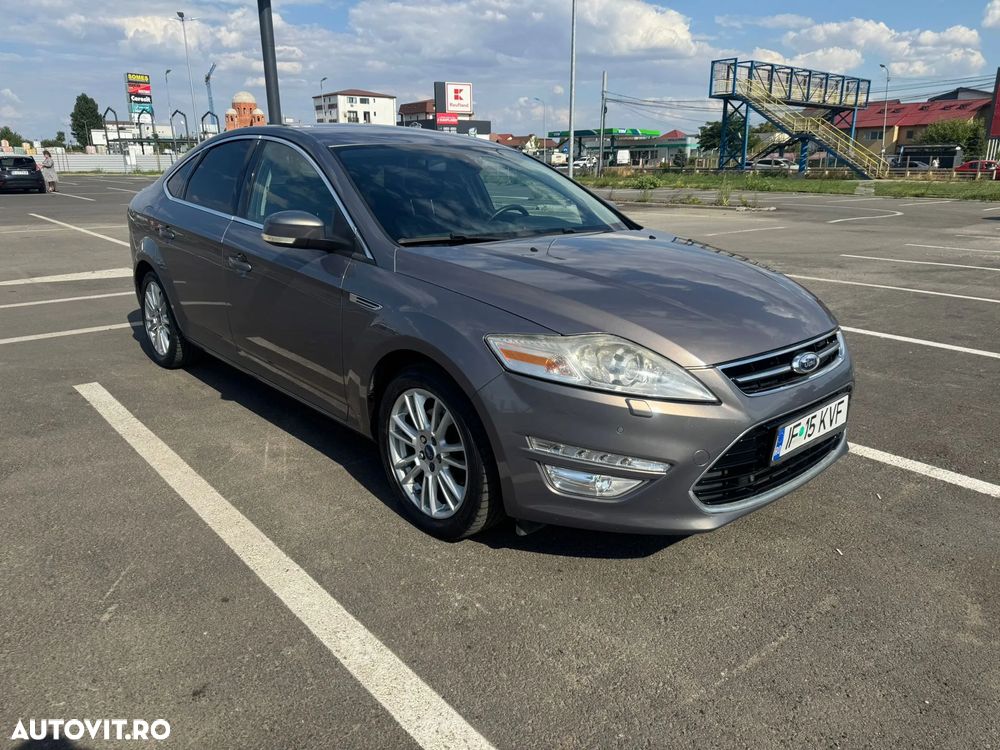 Ford Mondeo 2.0 EcoBoost Powershift Titanium - 5