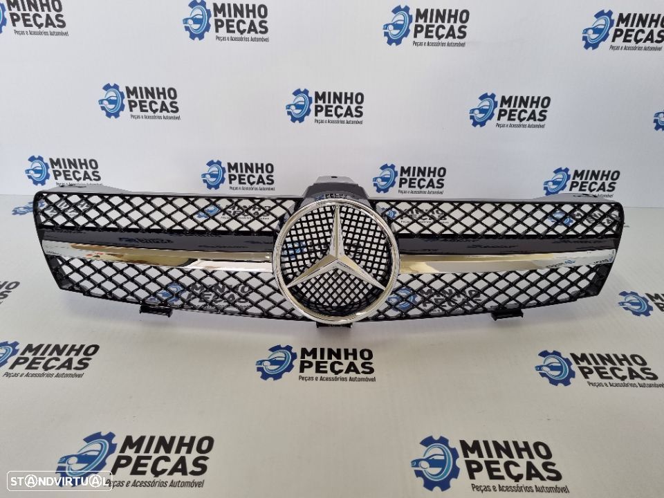 Grelha Frontal Mercedes CLS W219 - 1