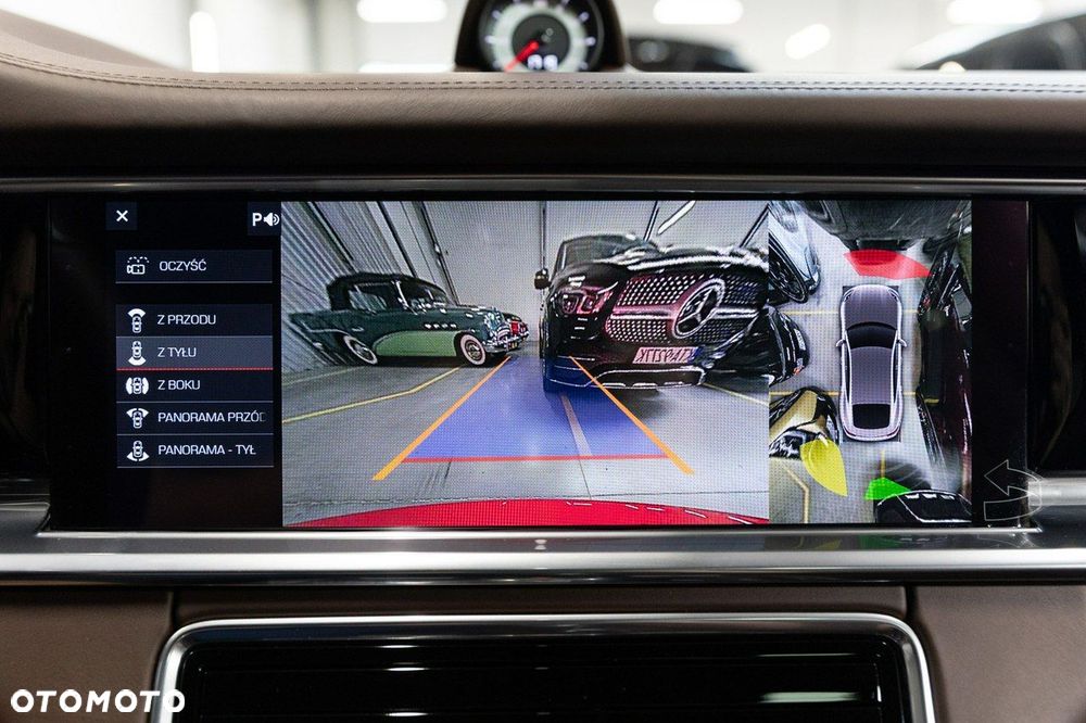 Porsche Panamera Turbo - 40