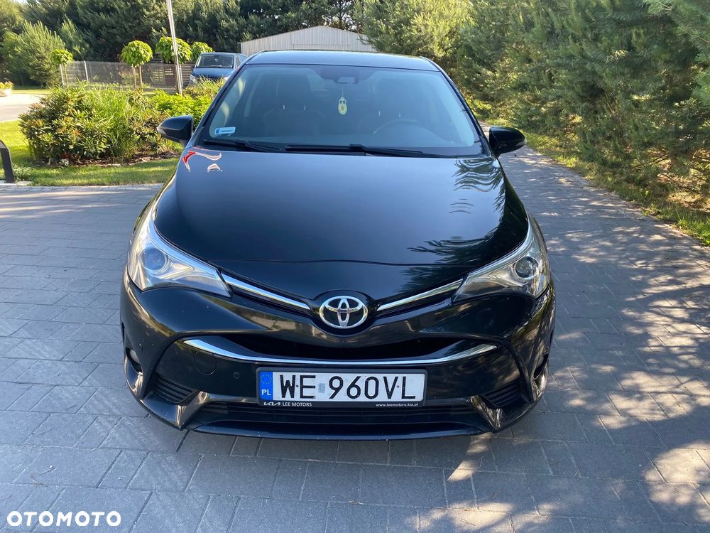 Toyota Avensis 2.0 D-4D Prestige - 5