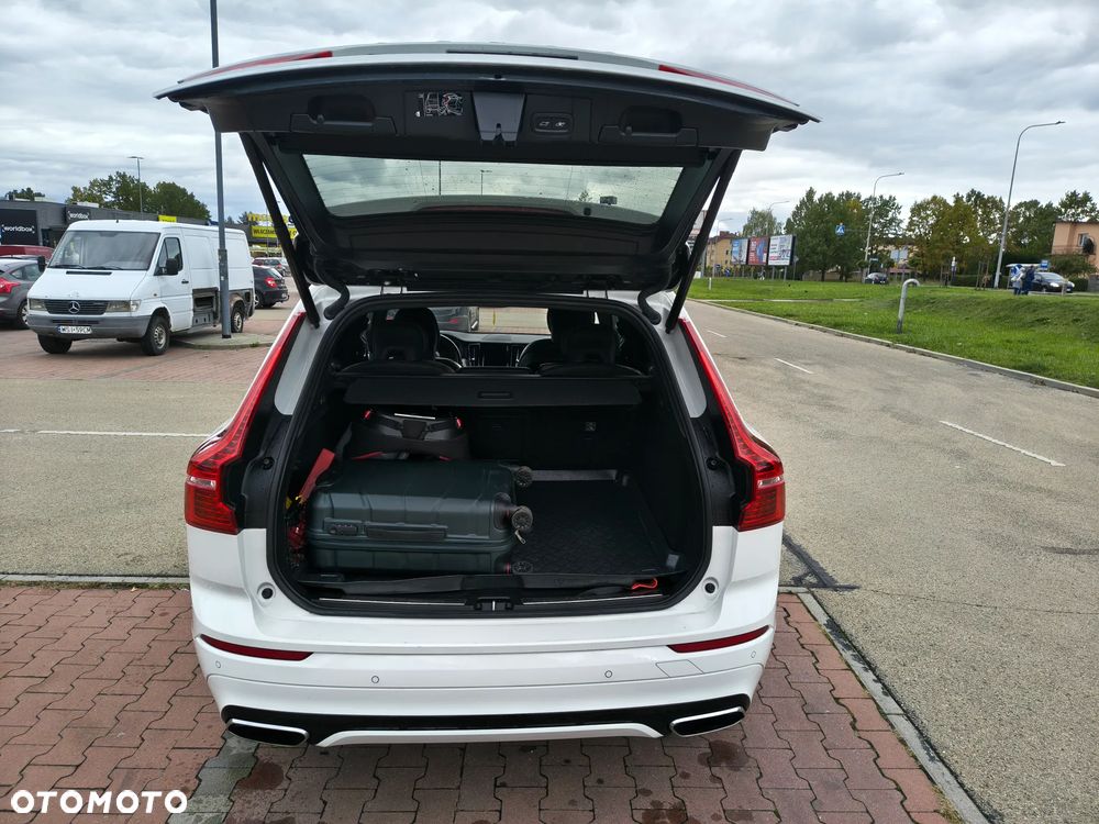 Volvo XC 60 - 6