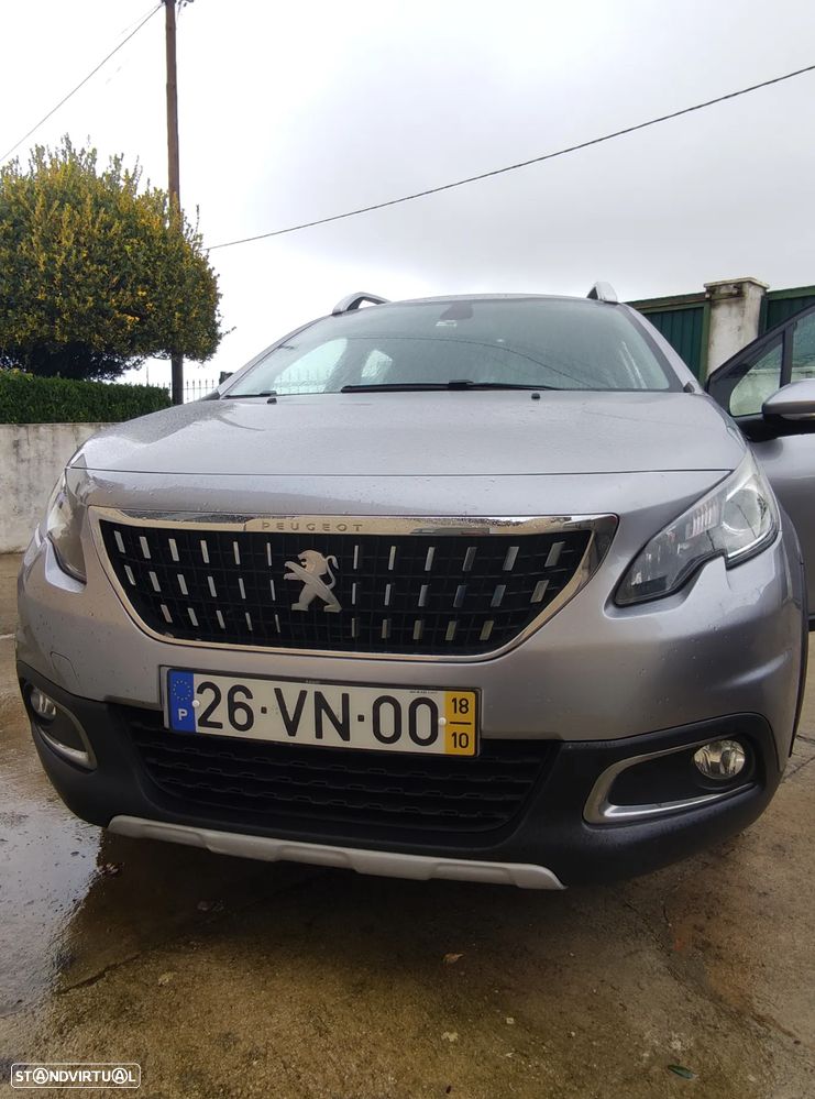 Peugeot 2008 1.5 BlueHDi Allure - 4