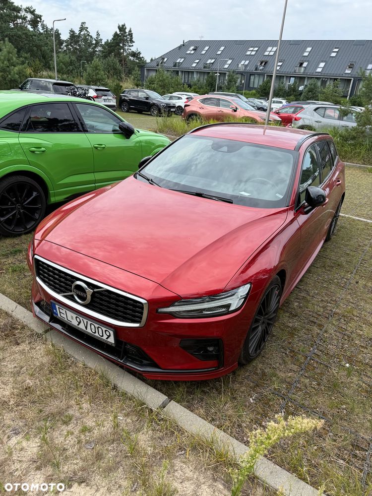 Volvo V60 B5 B AWD R-Design - 4