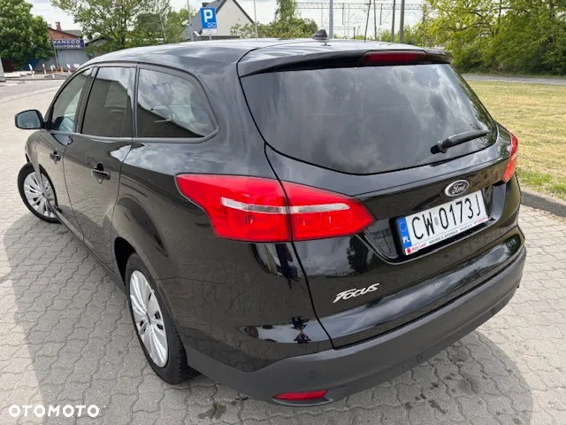 Ford Focus - 10